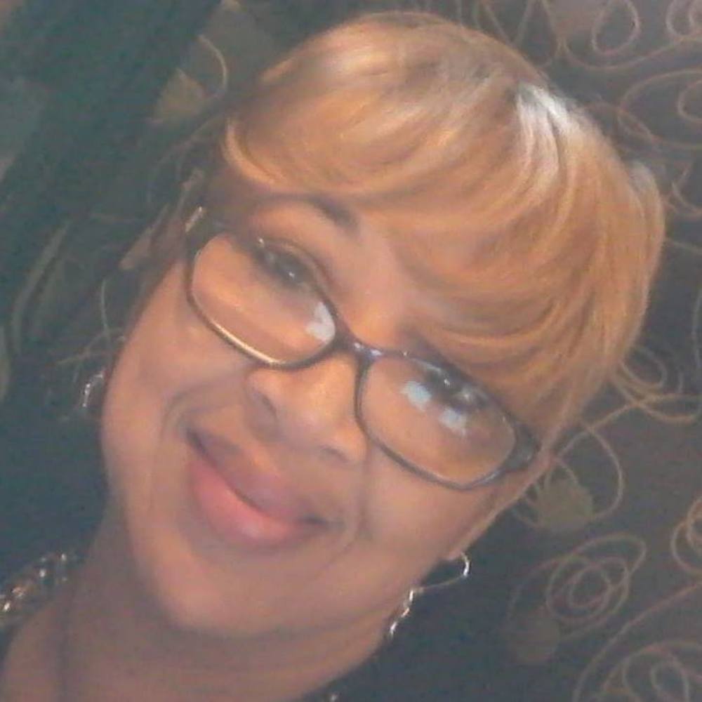 Meet your Posher, Debra